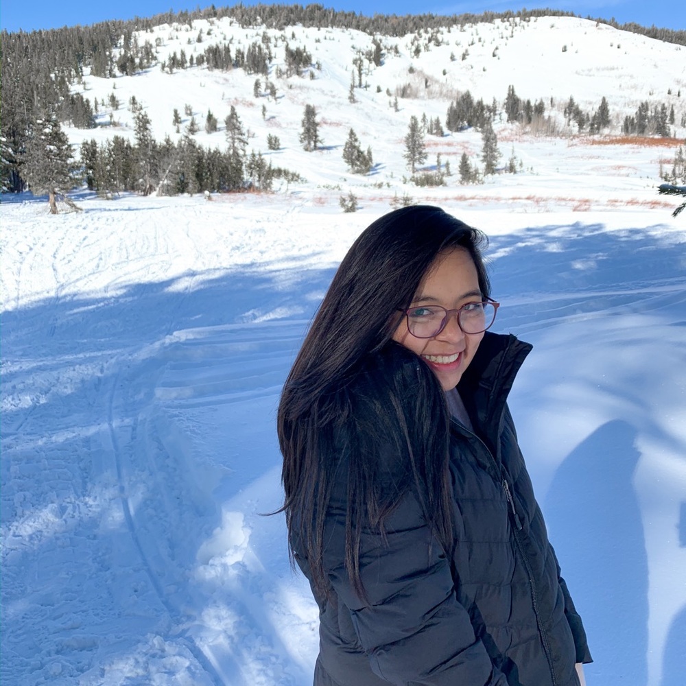 Meet your Posher, Nicole